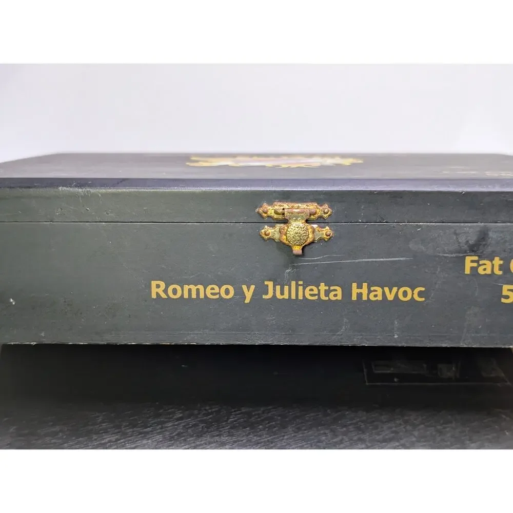 Lot of 4 Empty Wooden Cigar Boxes Romeo y Julieta Camacho Sancho Panza Tabak